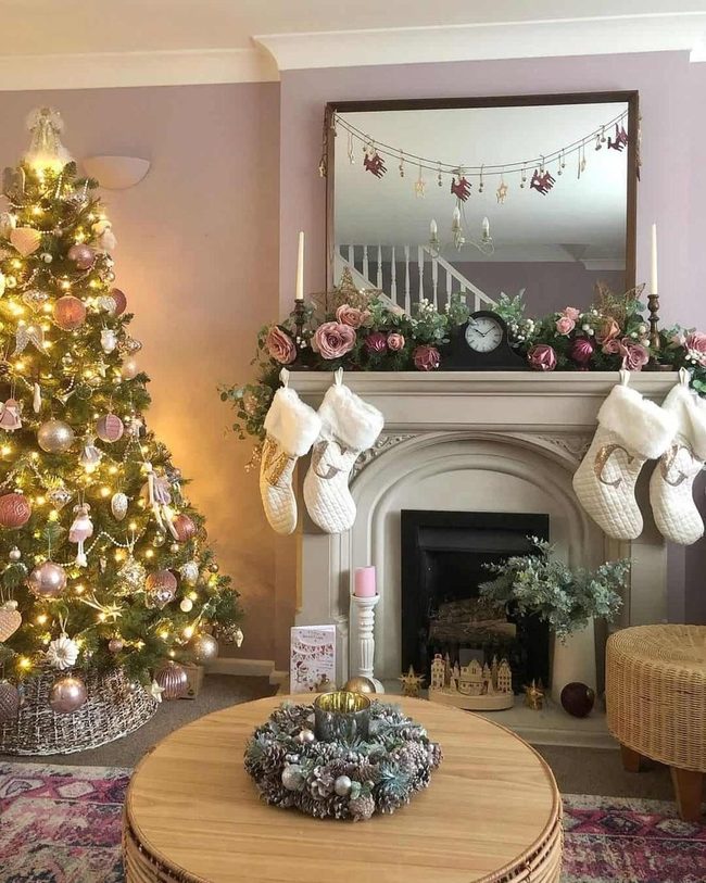 Mauve And Gold Winter Elegance