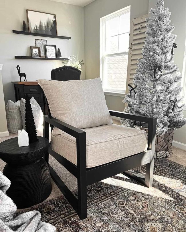 Beige Chair, Black Frame Contrast