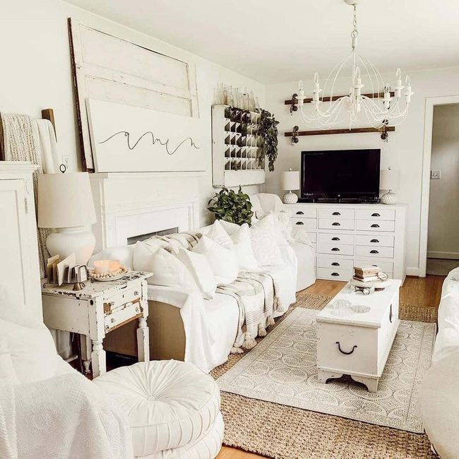 White Wood Lounges With Vintage Metal Chandelier