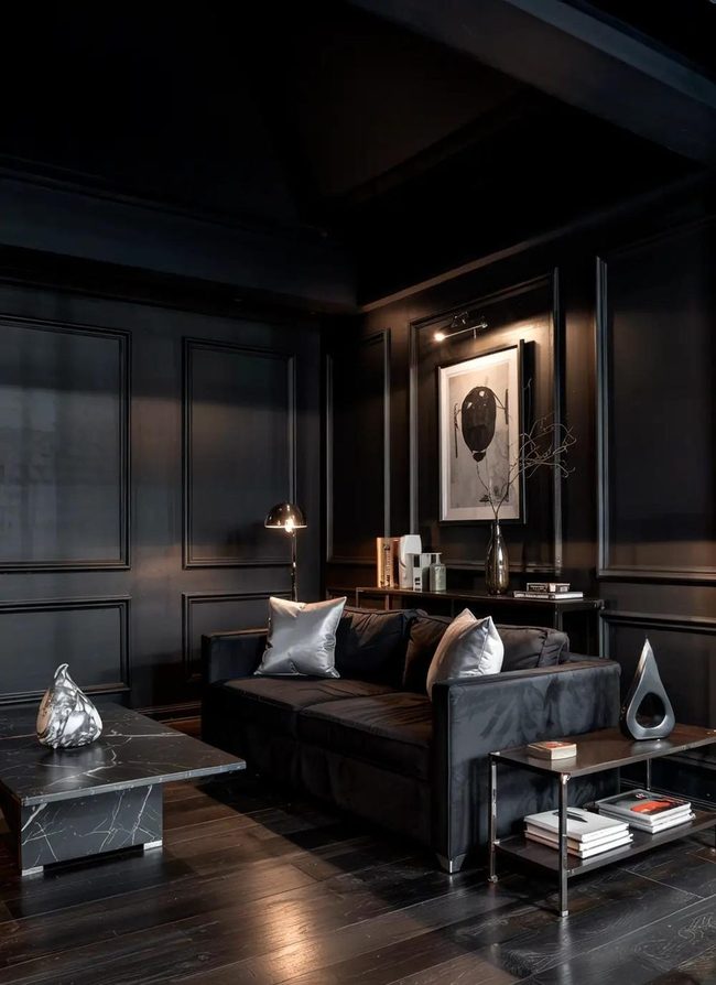 Black Walls With Marble Reflection