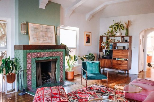 Patterned Rug Ties Room Together