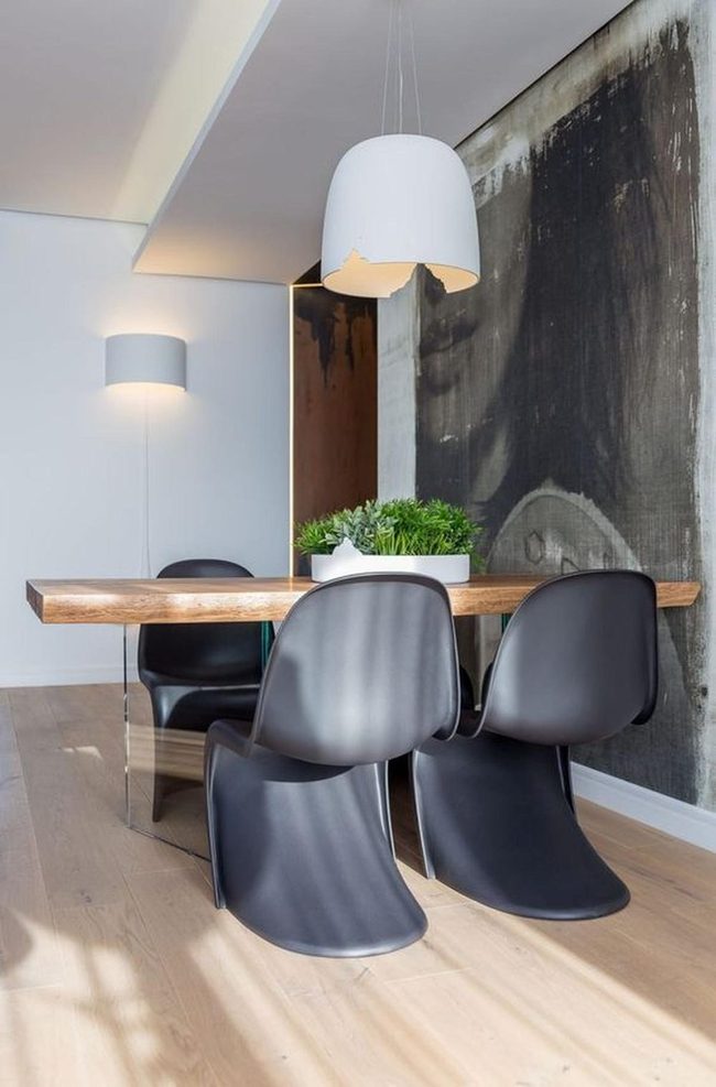 Black Curved Chairs, Wooden Warmth