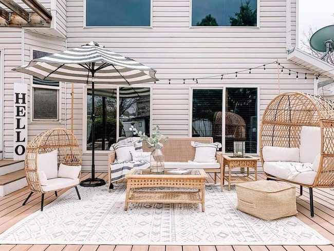 Woven Comfort Meets Modern Glass