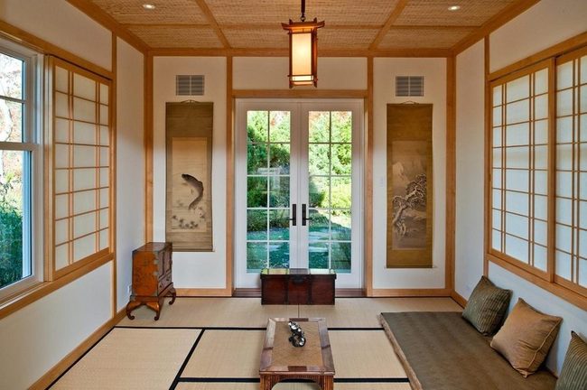 Wooden Frames, Natural Light, Stillness