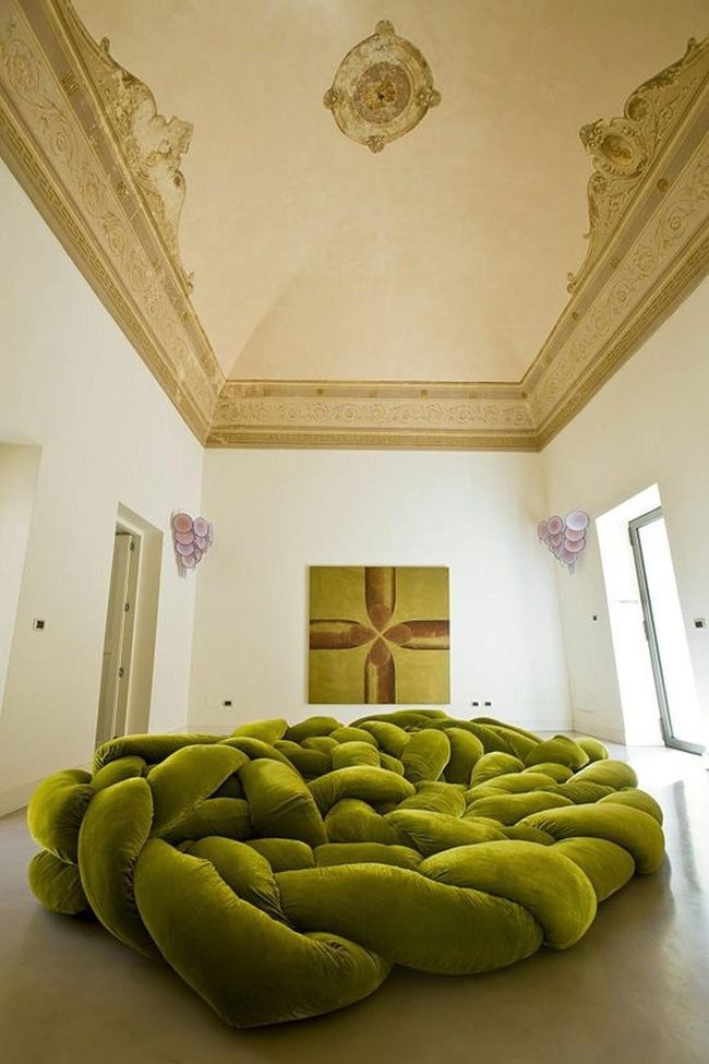 Green Woven Statement Classical Hallway