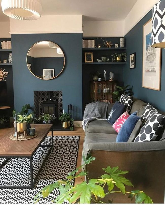Blue Walls Define Peaceful Living