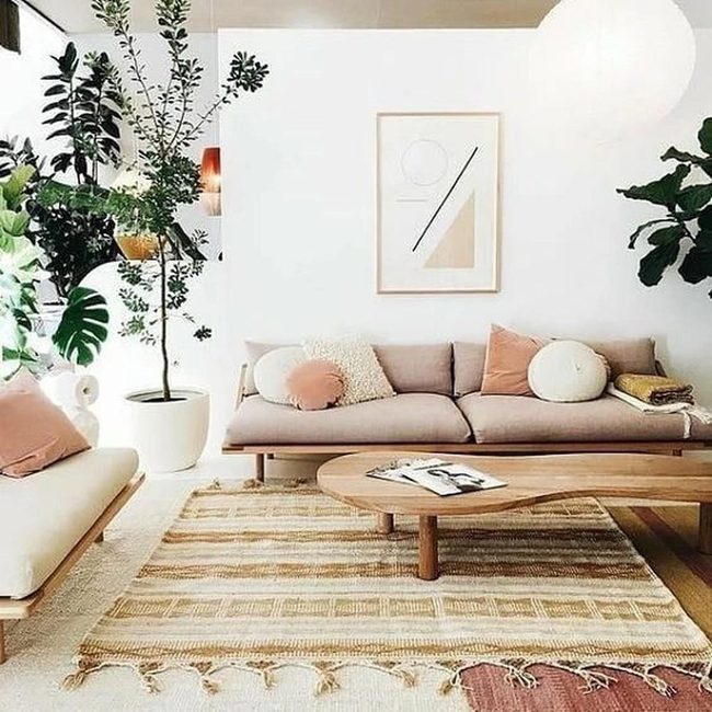 Round Pendant Light Warm Wooden Space