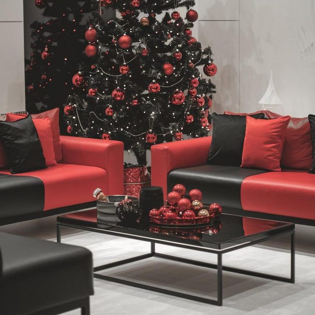 Black and Red Current Festive