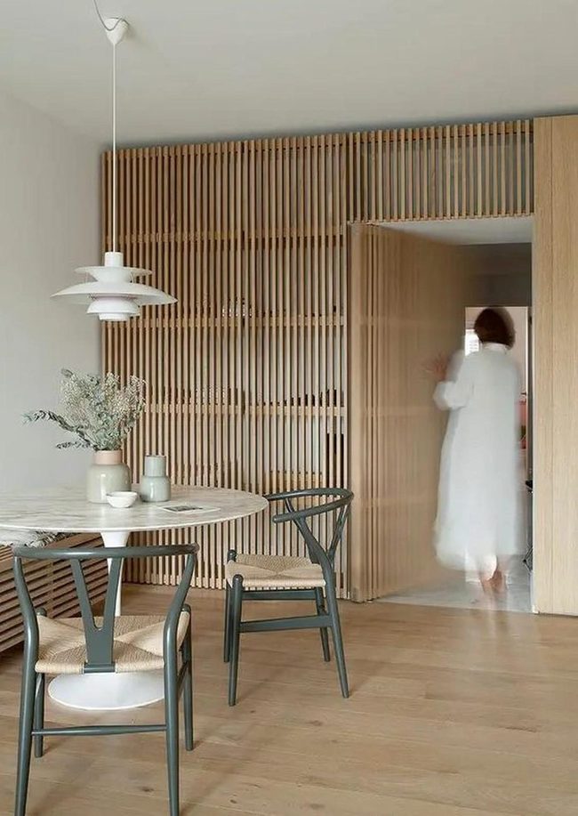 Natural Wood Dining Room Retreat
