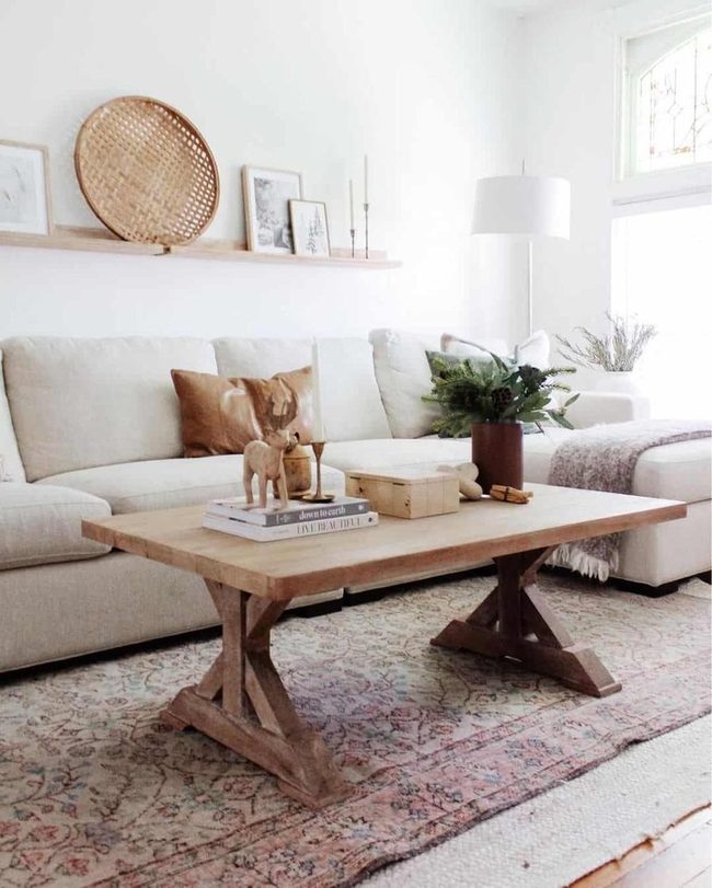 Cream Sofa With Floral Rug Elegance