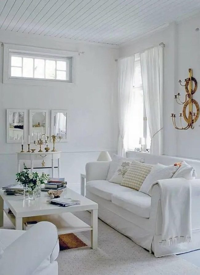White Brass Minimal Light