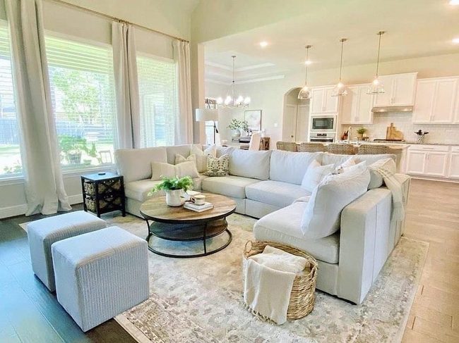 Pale Wood Meets White Comfort