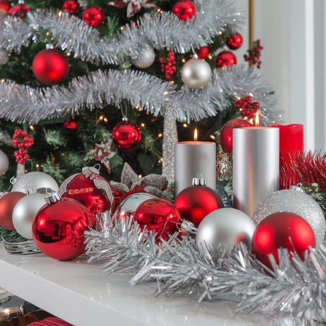 Red and Silver Holiday Sparkle