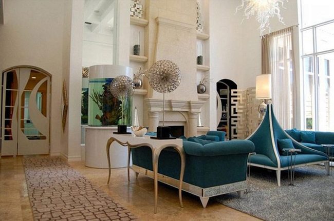 Colorful Aquarium Living Room Statement