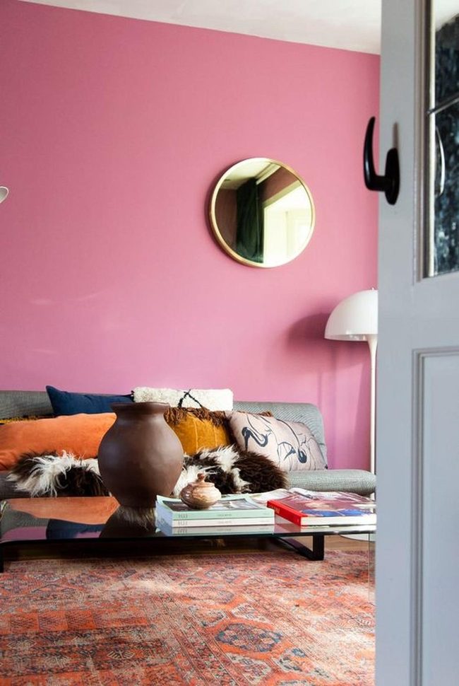 Pink Walls Gold Mirror Magic