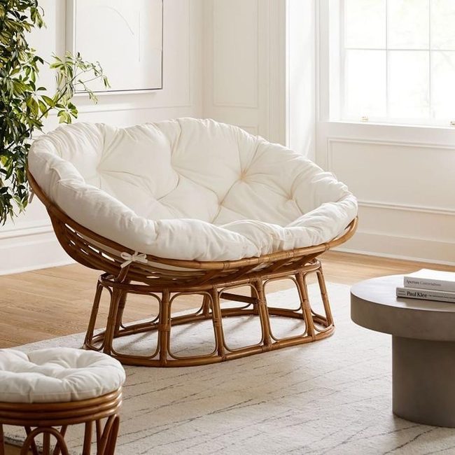 Round Cushion Minimalist Seating