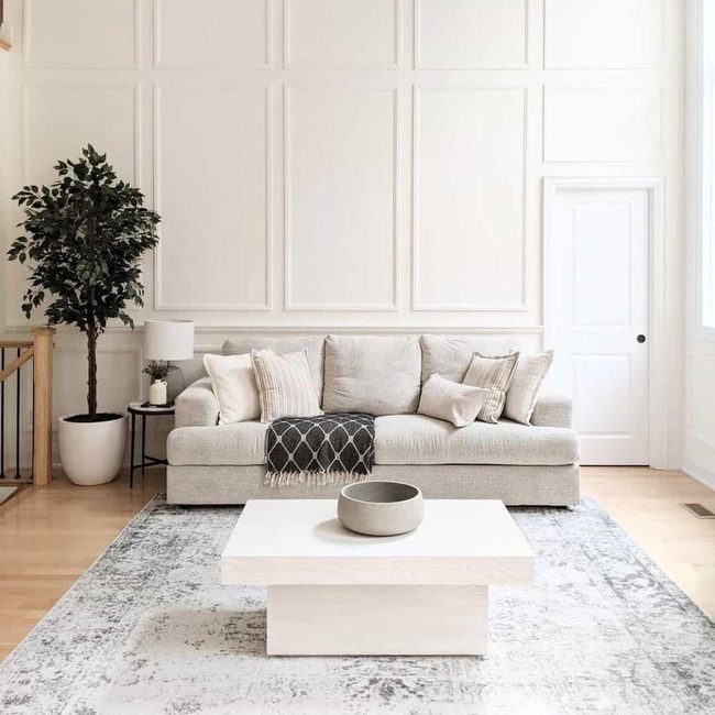 White Stone Coffee Table Statement
