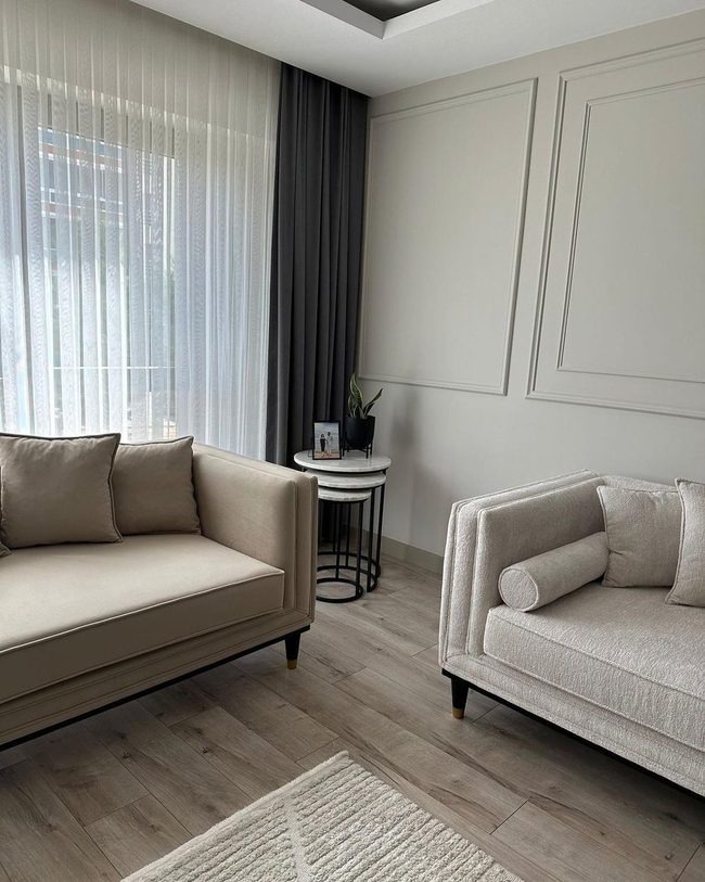 Sunlit Neutral Sanctuary With Understated Elegance