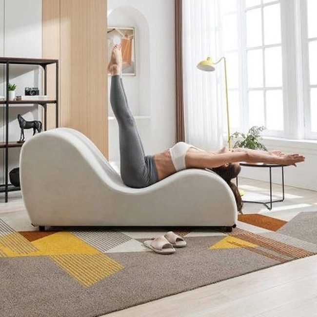 Yin-Yang Balance Chair Curves