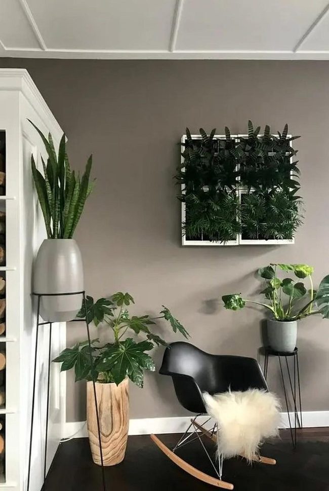 Black Rockers White Fluffy Throws