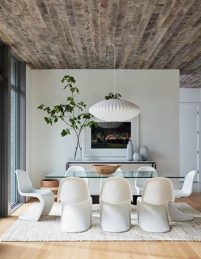 White Glass Dining With Wood Beams