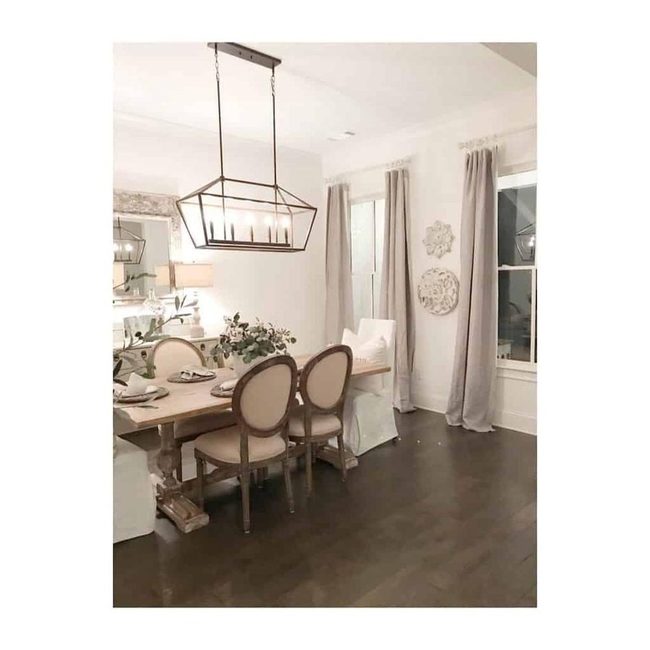Light Wood Dining With Natural Centerpiece