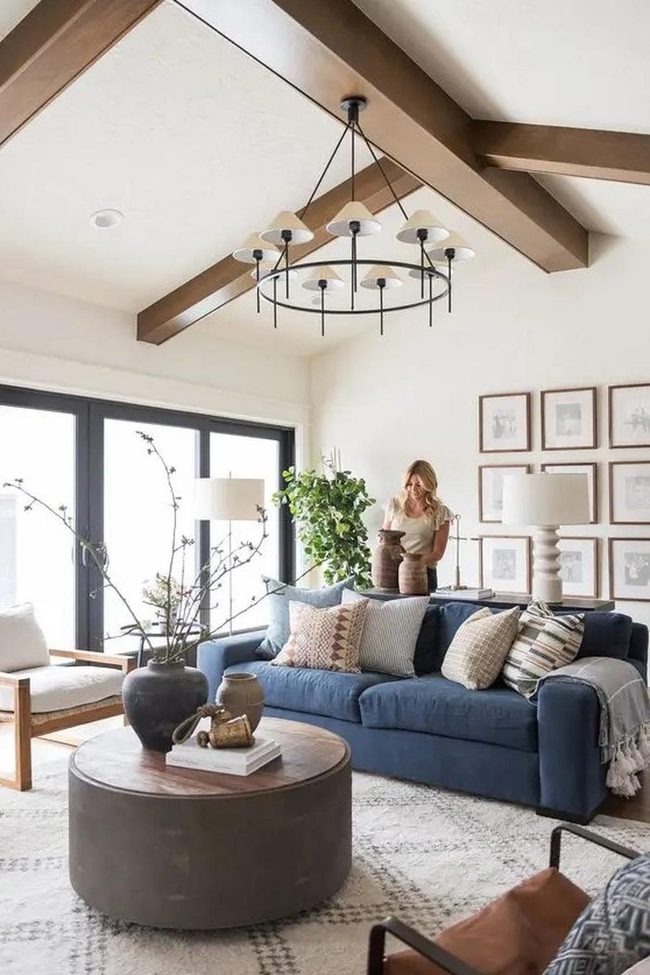 Cream Walls, Navy Comfort, Natural Wood