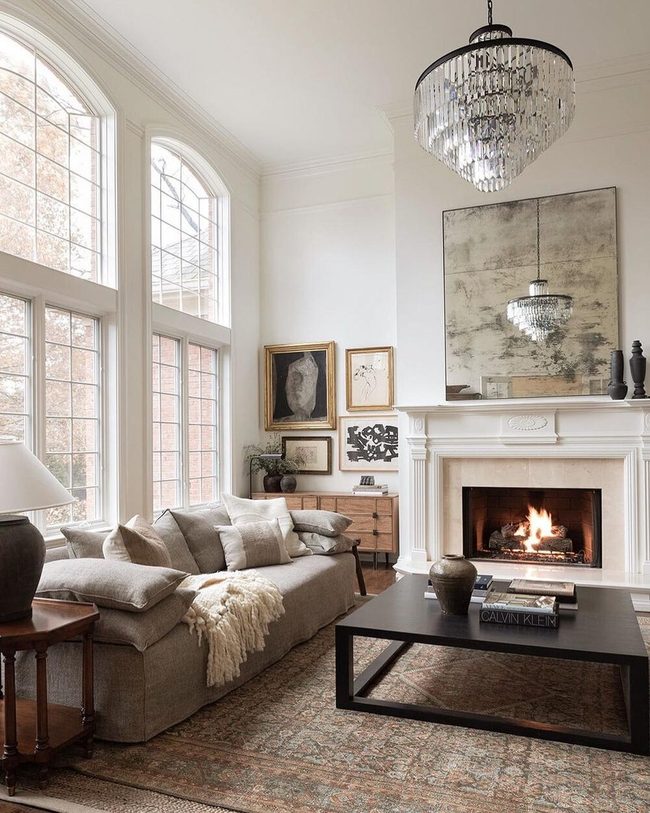 Sunlit Room With Sparkling Chandelier