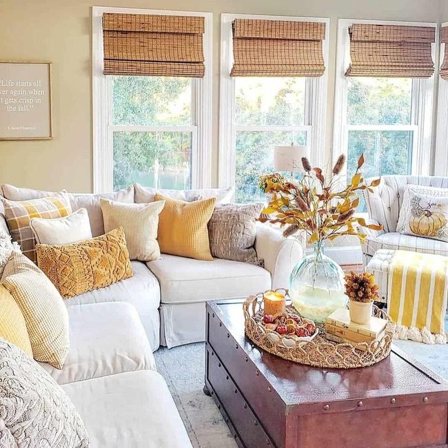 White And Gold Living Room Luxury