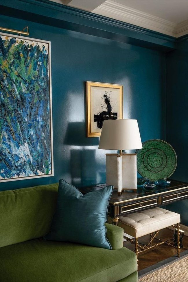 Blue Walls With Emerald Sofa Accents