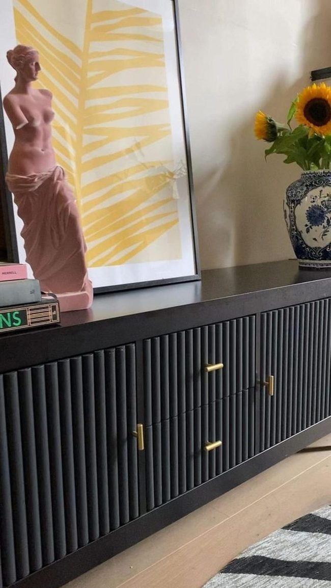 Dark Cabinet Gold Hardware Statement