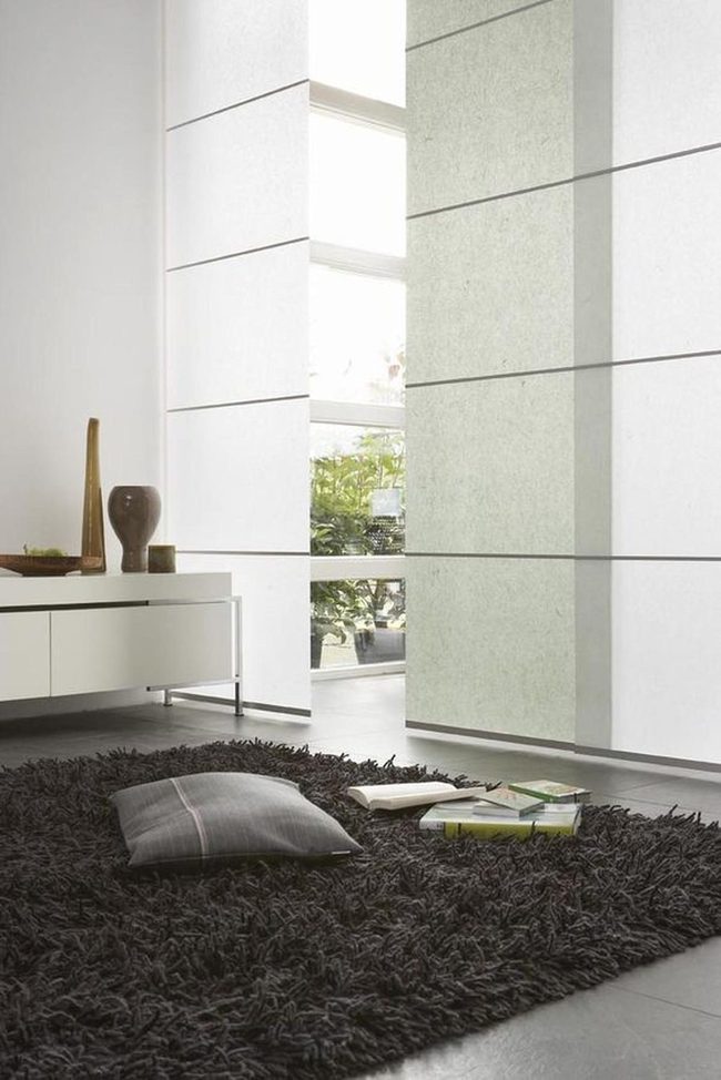 White Walls, Dark Rug, Natural Light