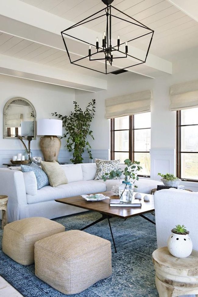 White Walls, Black Lines, Living Green