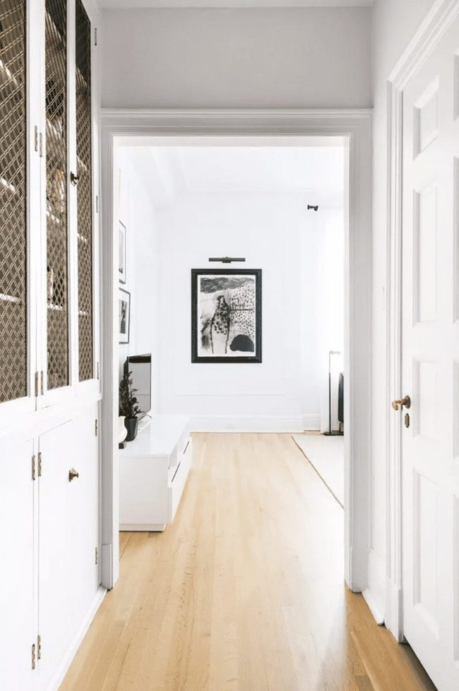Gallery-Quality Lighting For Artwork