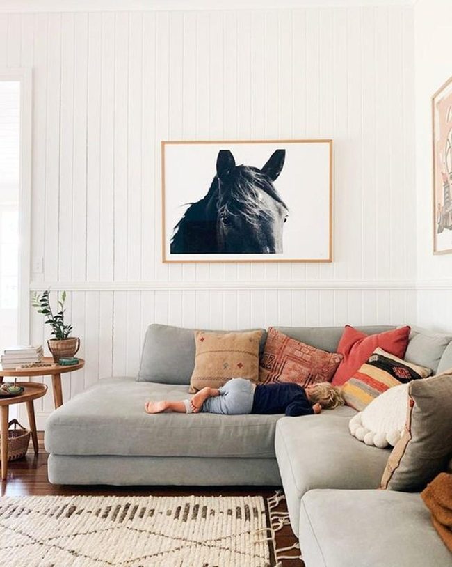 Black Horse Statement Art