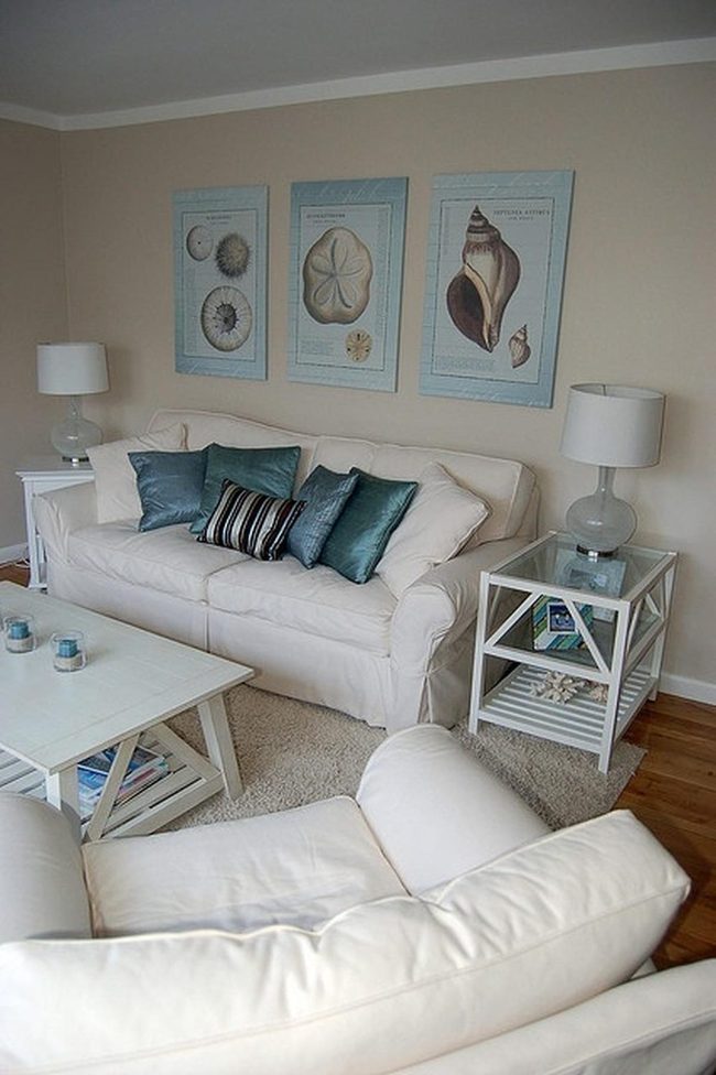 Teal Stripes Brighten Coastal Simplicity