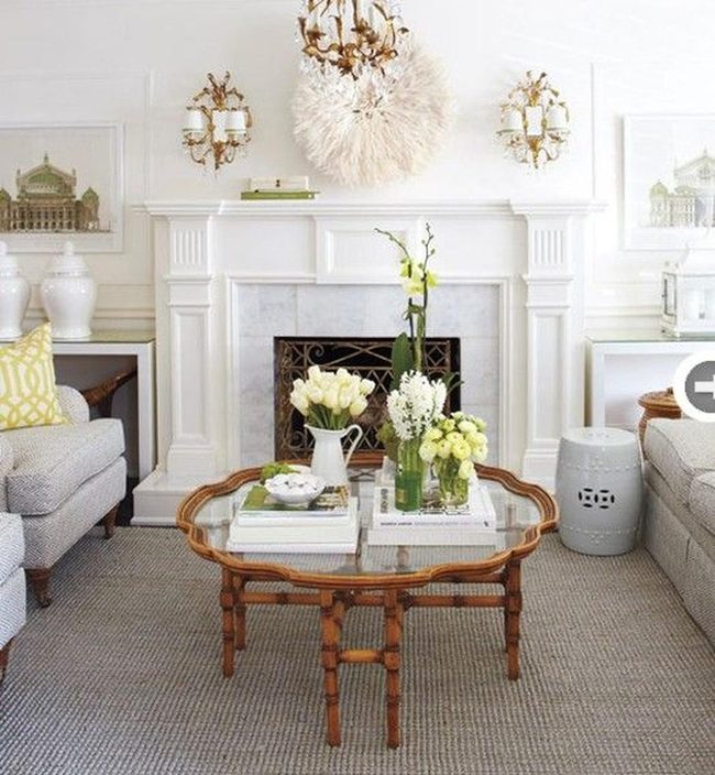 White Walls, Soft Yellow Warmth