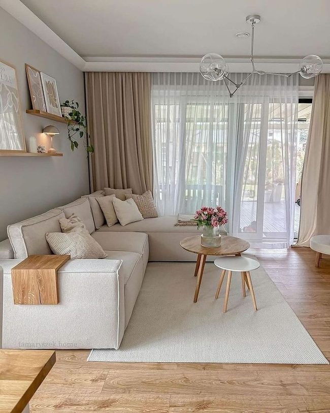 Warm Wood And Neutral Calm