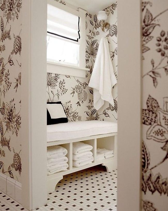 Black And White Checkered Floor Statement