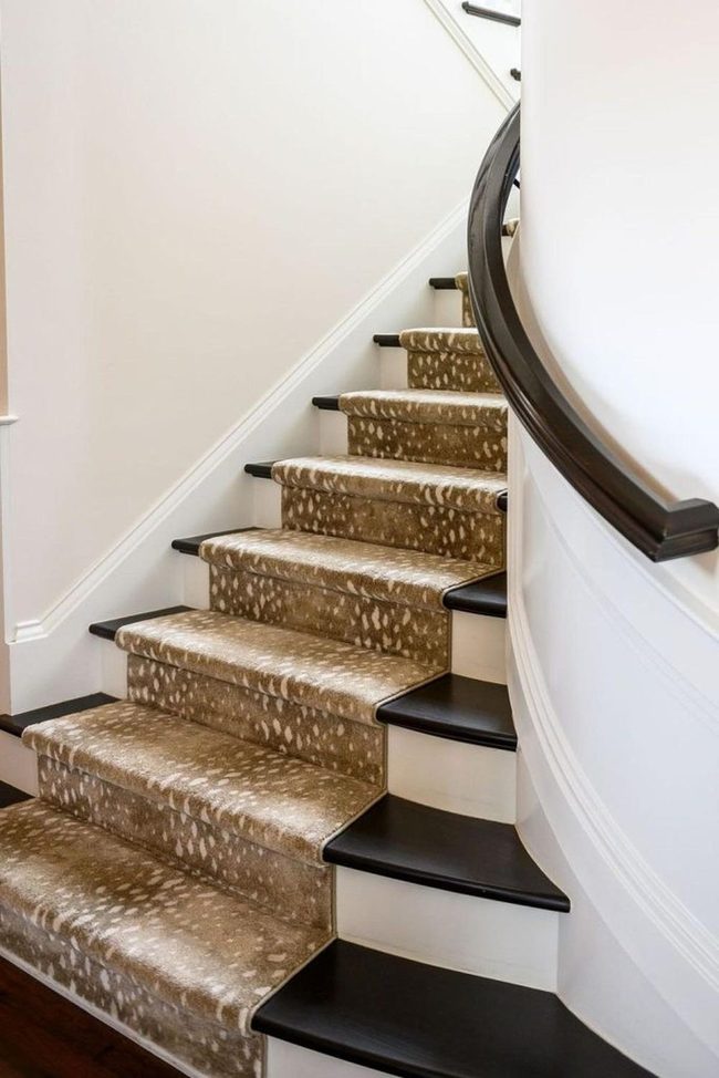 Earthy Runner With Dark Wood Trim