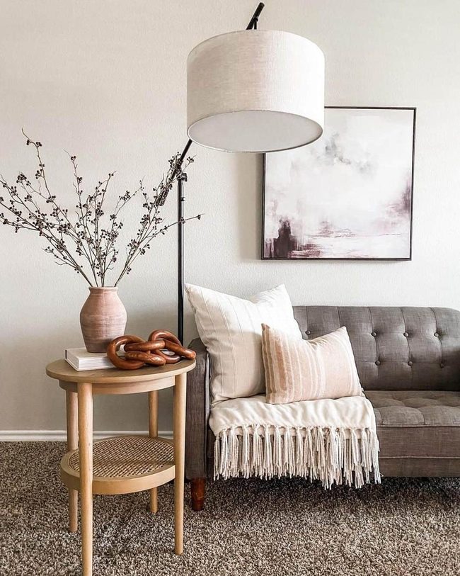 White Lamp Dark Grey Comfort