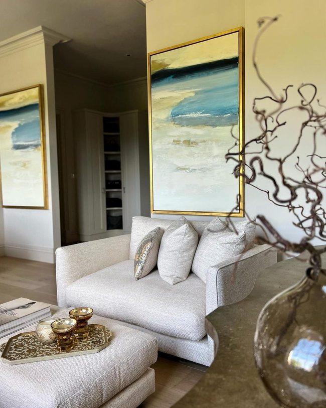 Neutral Chair, Abstract Statement