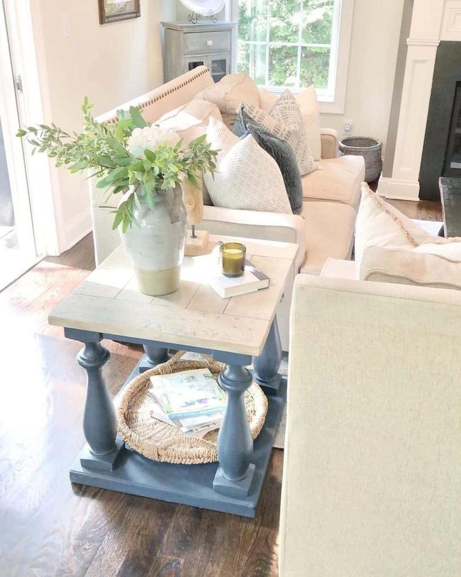 Light Wood Meets Sleek Gray