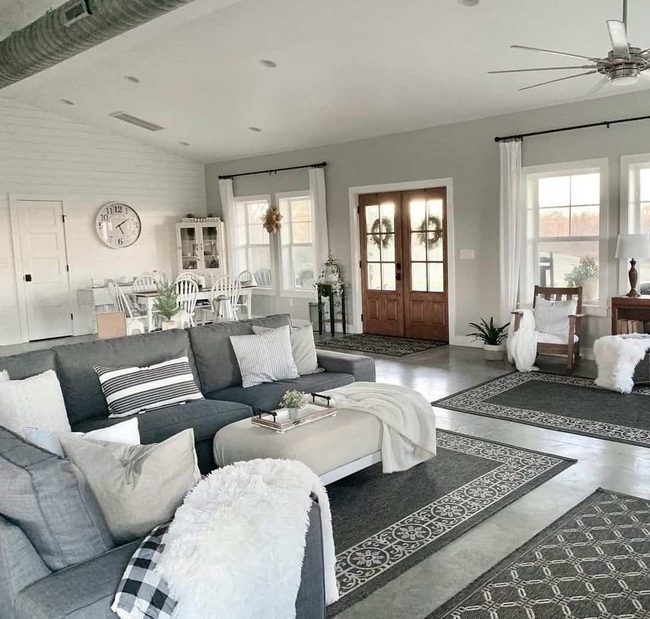 Soaring Ceilings, Charcoal Anchor
