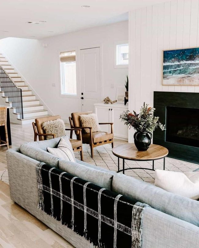 White Shiplap Meets Natural Wood