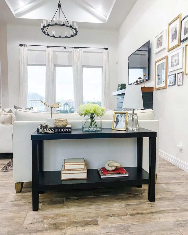 Classic Meets Contemporary Living