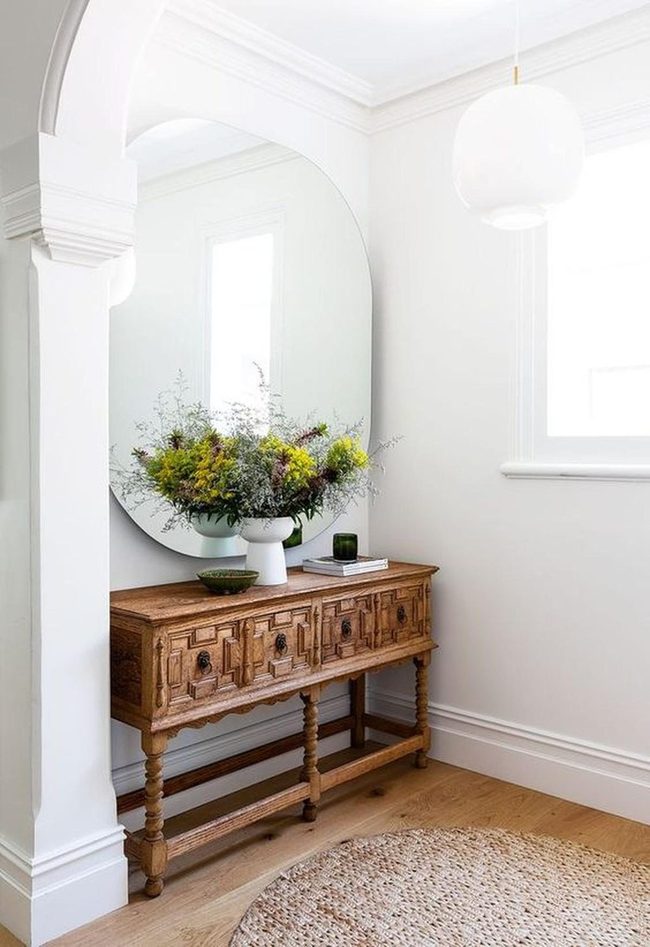 White Corner With Wildflower Light
