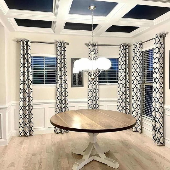 Black And White Farmhouse Dining