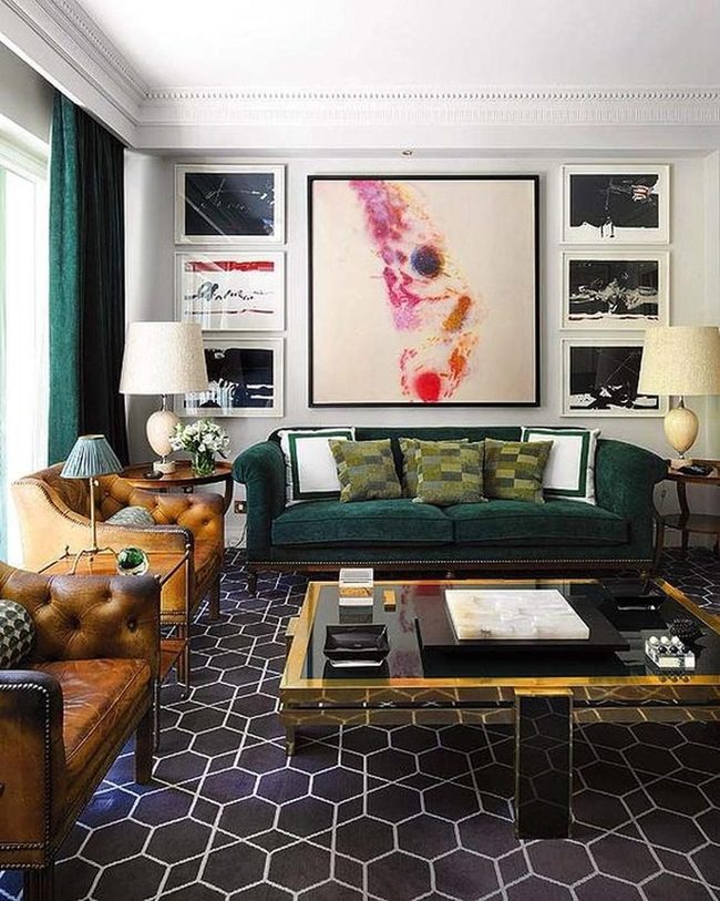 Emerald Velvet Living Room Elegance