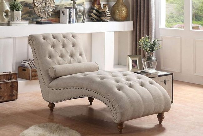 Curved Lounges For Ultimate Relaxation